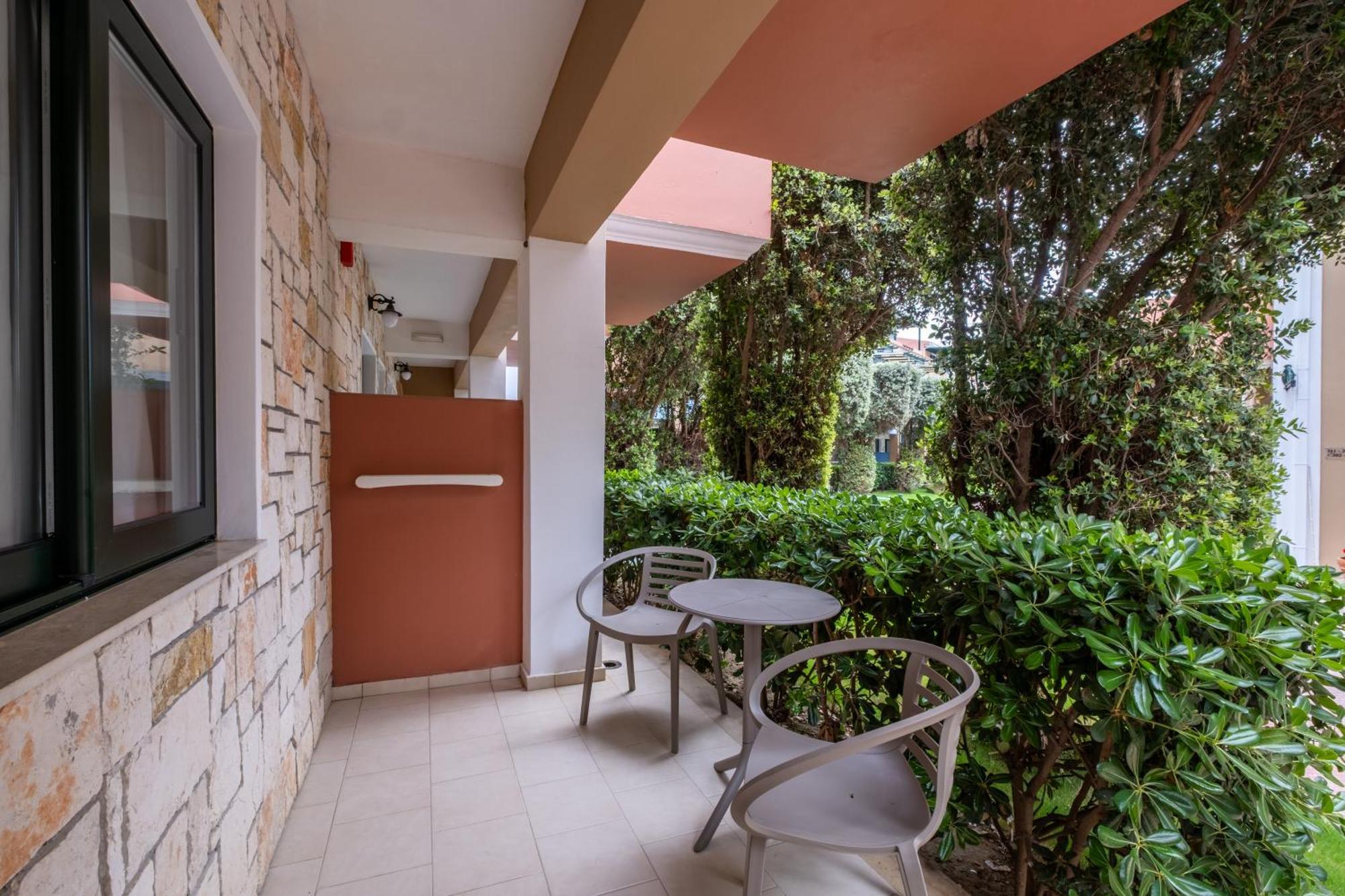 Superior Double Room Garden View,1683814342:JPEG